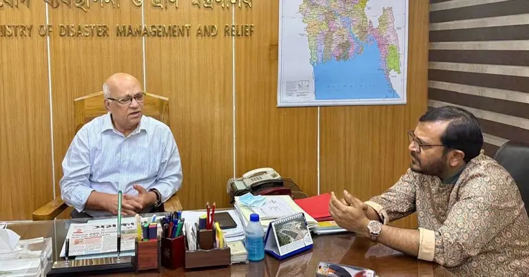 উপদেষ্টা ফারুক-ই-আজম ও মজিবুর রহমান মঞ্জু